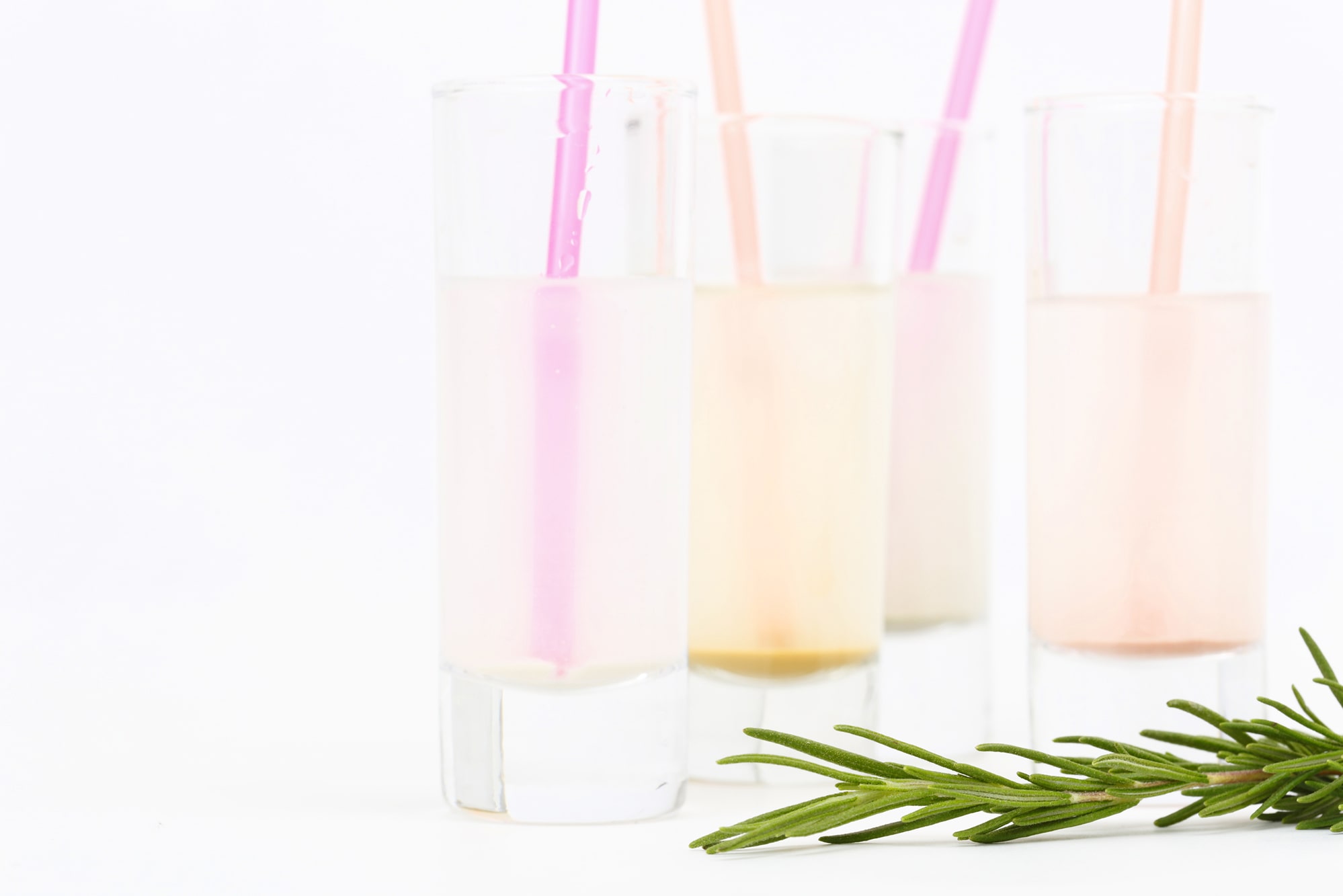 夏のお肌にぴったり♪クレイウォーターの作り方