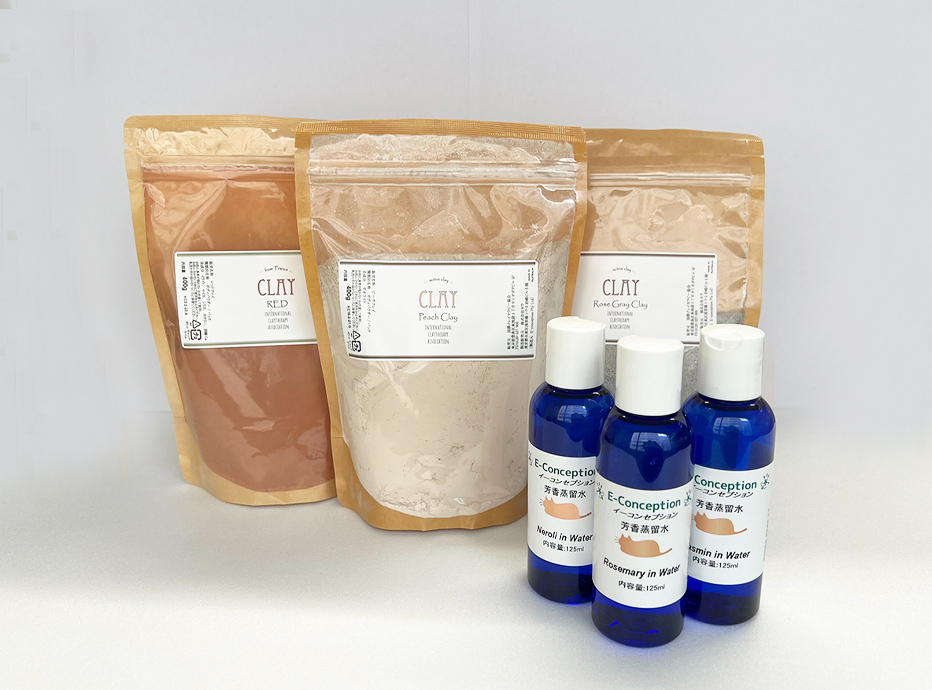 クレイとアロマウォーター
